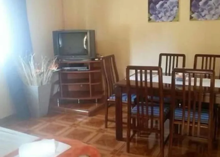 Strbic Апартаменты Горни-Карин