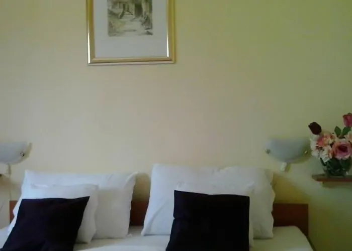 Апартаменты Strbic *